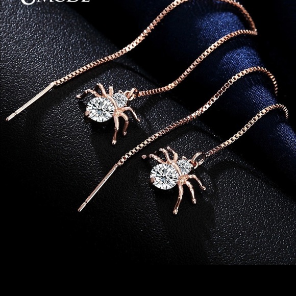 Spider earings long dangle with cubic zirconia