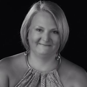 Meet your Posher, Deb