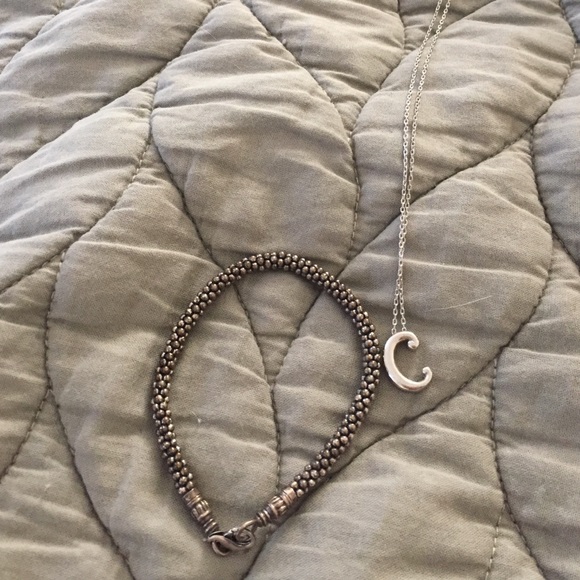 BUNDLE! "C" necklace and cute bracelet.