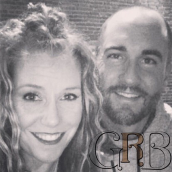 Meet your Posher, Ginger - Picture 2 of 4