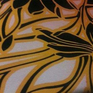 Meet your Posher, Pauline