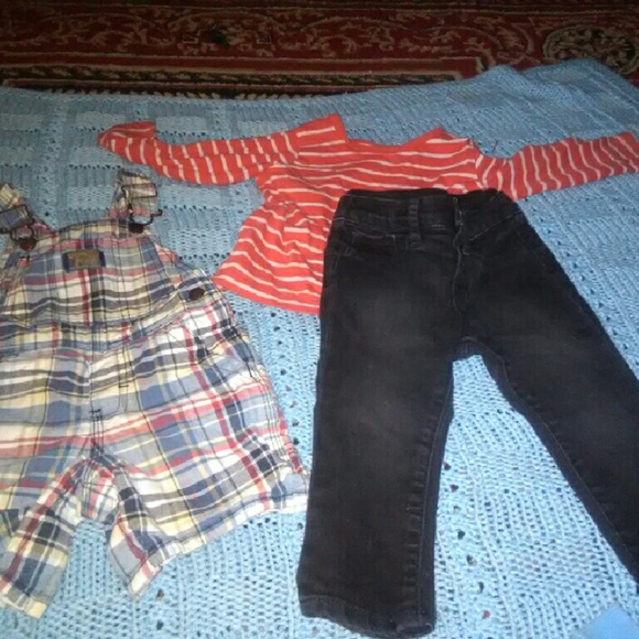 Baby Clothes - Picture 3 of 4