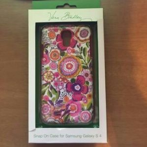 BRAND NEW!!!! VERA BRADLEY Samsung Galaxy S4 phone