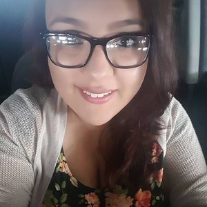 Meet your Posher, Ana