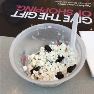 Meet your Posher, Vivian