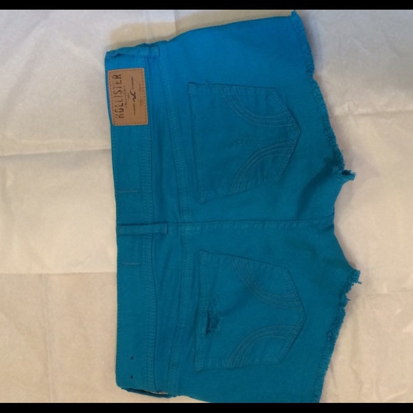 Like New Bright Blue Hollister Shorts - Picture 3 of 4