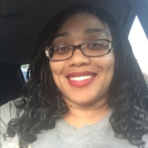 Meet your Posher, Jacqueline