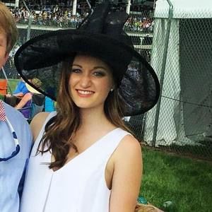 Meet your Posher, Abby