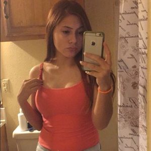 Meet your Posher, Julissa