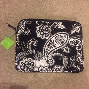 Midnight Paisley Vera Bradley laptop case