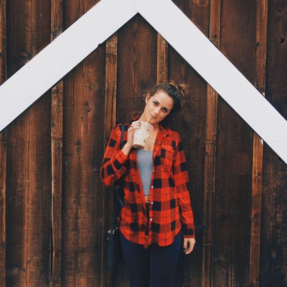 Meet your Posher, Rae - Picture 1 of 1