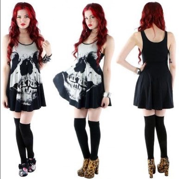 The Loose Tooth Jersey Dress