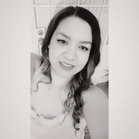 Meet your Posher, Sophia