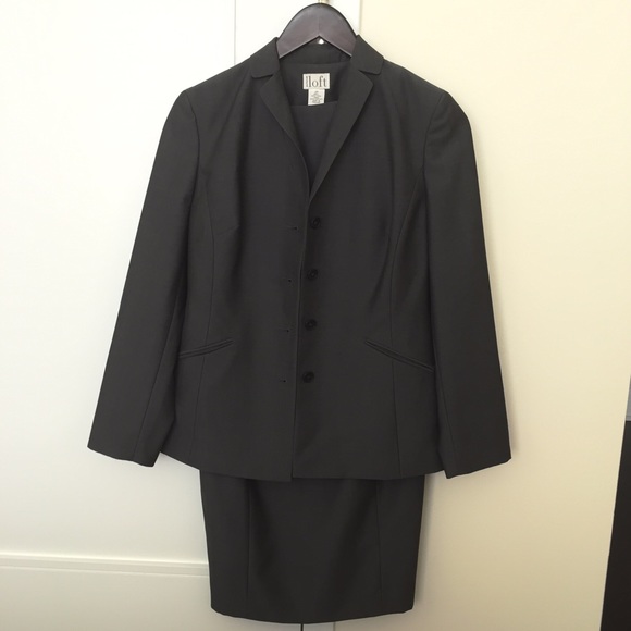 Like new vintage Ann Taylor Loft dress suit, 2P