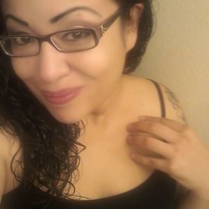 Meet your Posher, Raquel