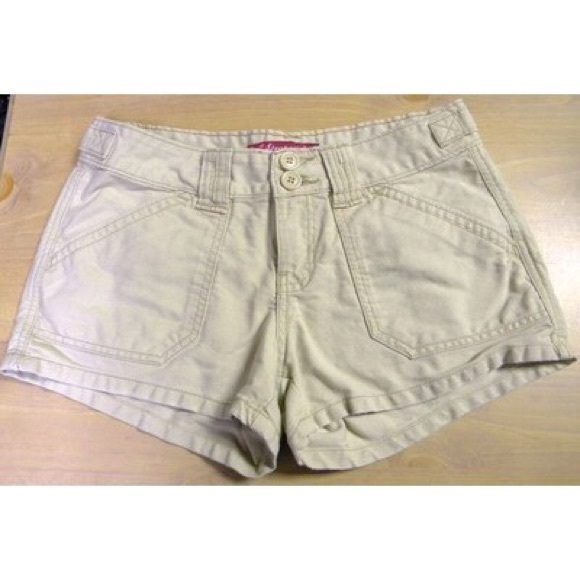 AEROPASTALE 100% COTTON KHAKI SHORTS - Picture 1 of 1