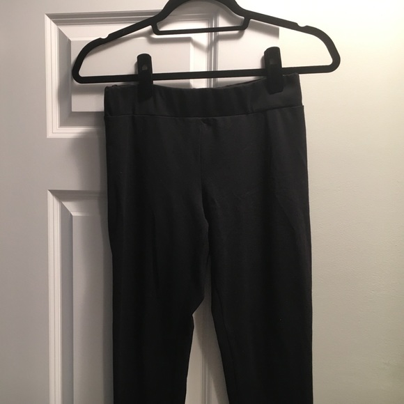 Willow and Clay black leggings - Picture 2 of 2