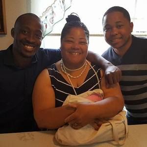 Meet your Posher, Iantha