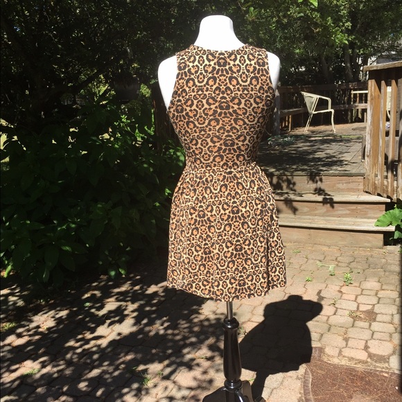 Leopard print mini dress from H&M - Picture 2 of 3