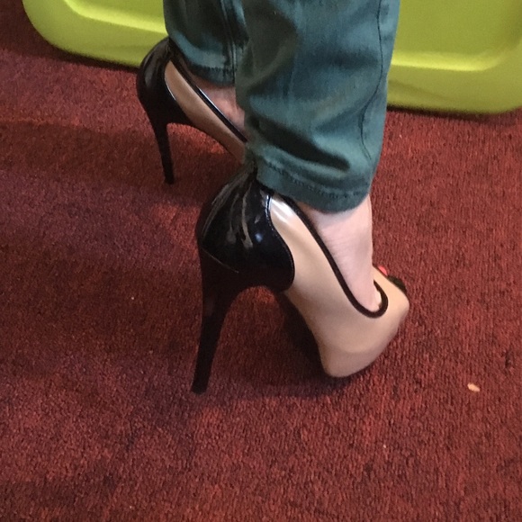 Shoes - Picture 2 of 3