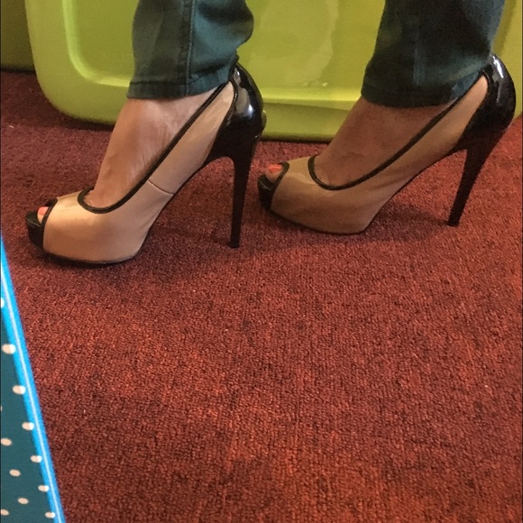 Shoes - Picture 3 of 3