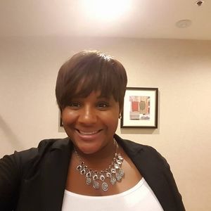 Meet your Posher, Latrondra kizzy