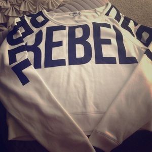 NWT White Cropped Sweatshirt 💀REBEL