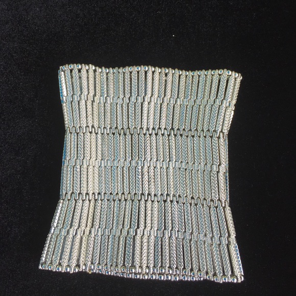 Stretch silver cuff