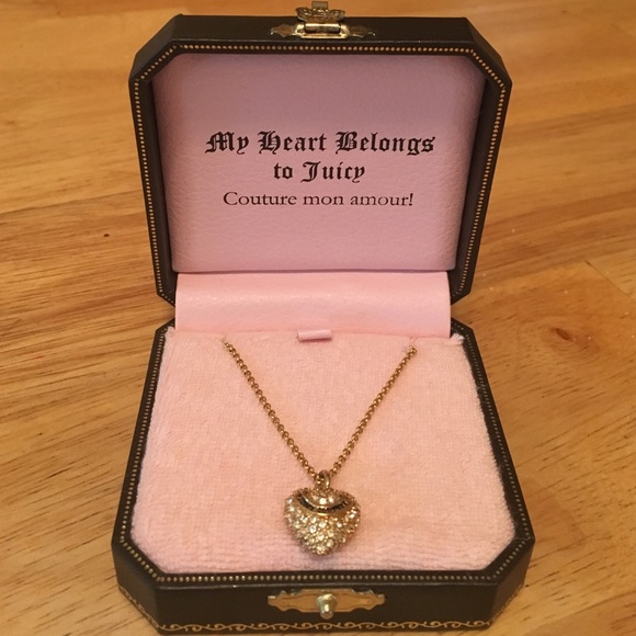 Juicy couture necklace