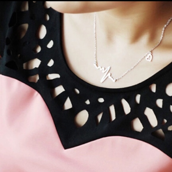 Heartbeat Necklace Bundle - Picture 2 of 2