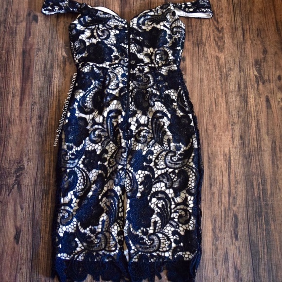 ❗️SALE❗️LACE DRESS Classy Mini Bodycon Fitted Midi - Picture 4 of 4