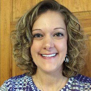 Meet your Posher, Jenifer