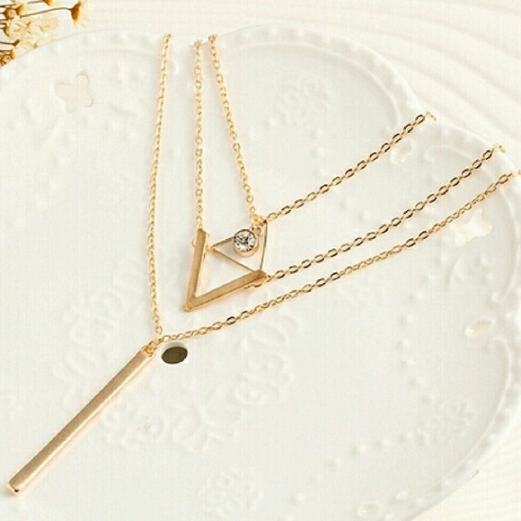 Bohemia Multi layers Chains Triangle - Picture 2 of 2