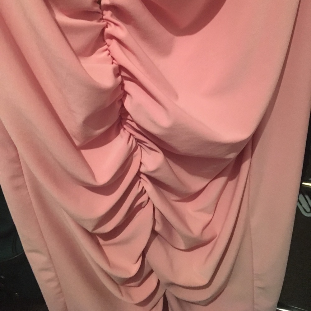 Dress - Picture 8 of 8