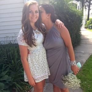 Meet your Posher, Becca