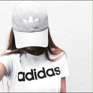 Meet your Posher, Cortney