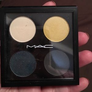 LE Mac Shop Mac Cook Collection  quad no box