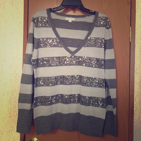Gray sequined sweater