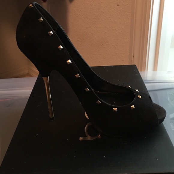 BEBE HEELS WORN ONCE!