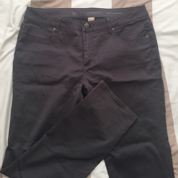 Gray straight/ skinny jeans