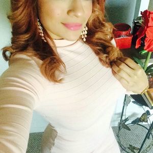 Meet your Posher, Karina