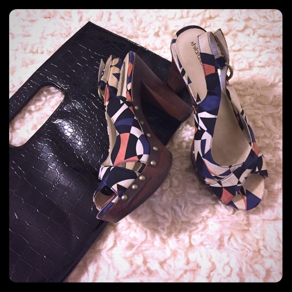 Multicolored Peep Toe Heels 9.5 Xhilaration
