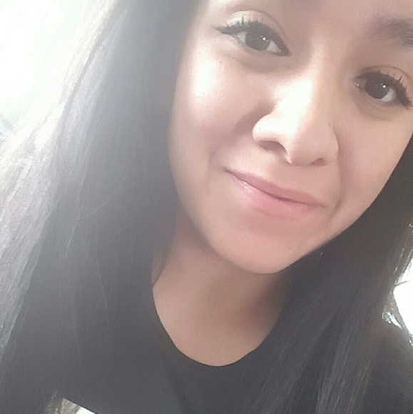 Meet your Posher, Jazmin