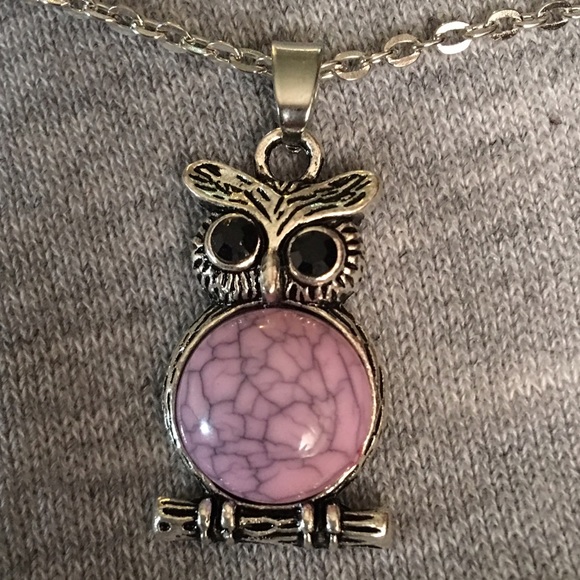 Jewelry - Owl Necklace