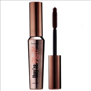 Benefit "They're Real: Beyond Brown Mascara"