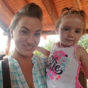 Meet your Posher, Kellie