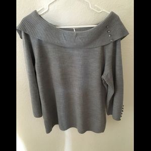 Carolyn Taylor gray top