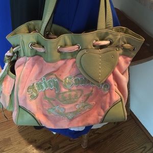 Juicy couture purse 🌻