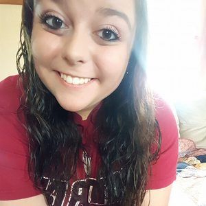 Meet your Posher, Hailey