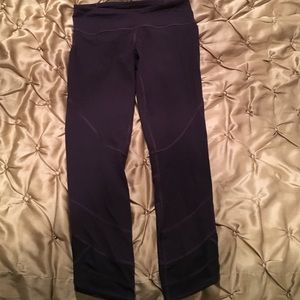 Lululemon crops